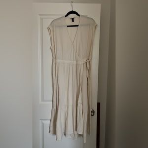 Universal thread wrap dress